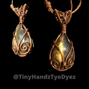 Gold Flash Labradorite wire wrap pendant