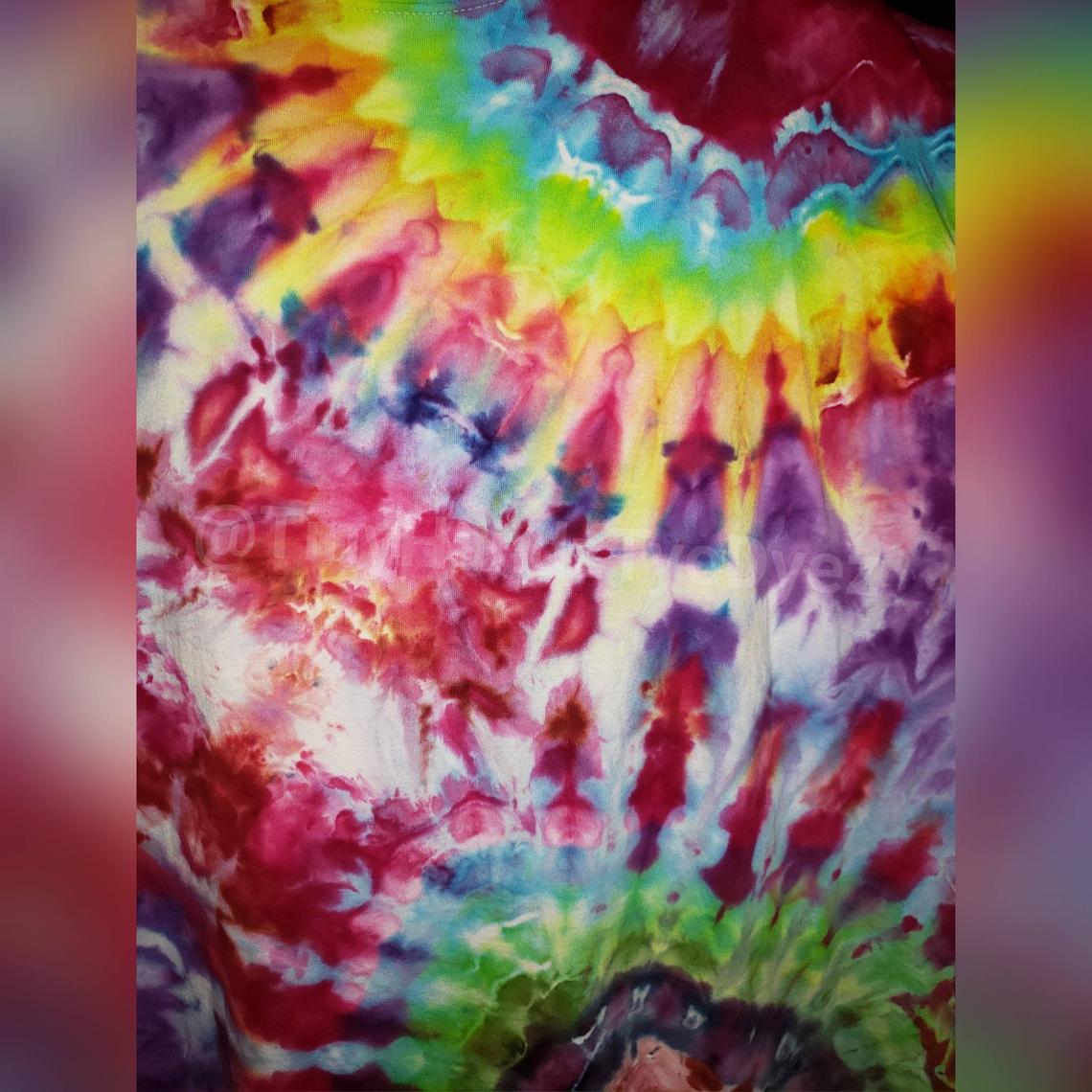 Amoeba cellular ice dyed Tshirt